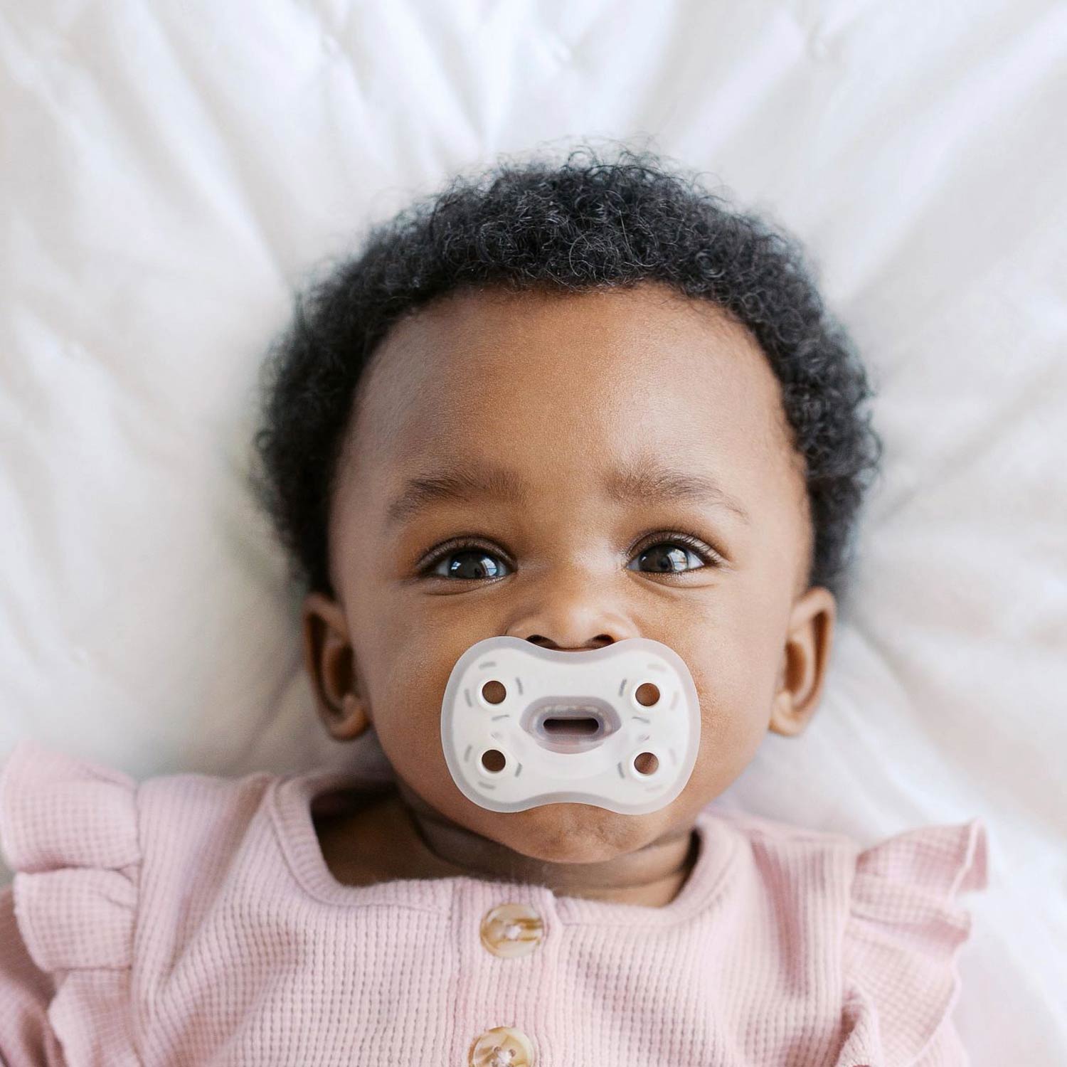 Dr. Brown's® Advantage™ One-Piece Silicone Pacifier. Ages 0-6 months – 3-Pack - Image 3